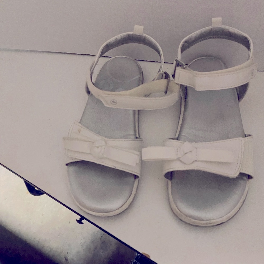 Stride Rite White Sandals with Adjustable Straps